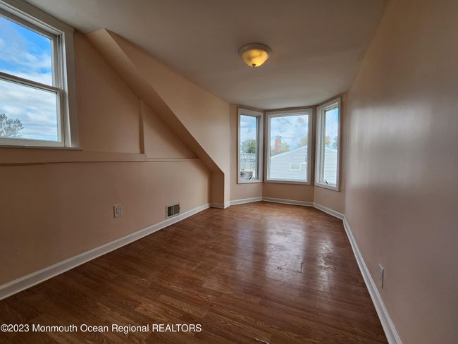 8 Myrtle Avenue, House other with 4 bedrooms, 3 bathrooms and null parking in Keansburg NJ | Image 10