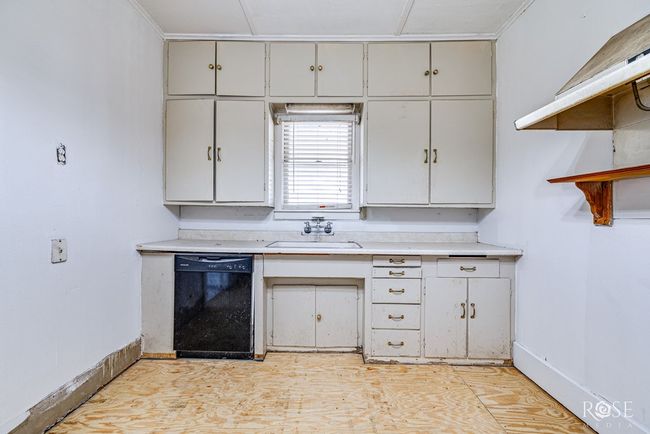 804 S Concho Ave, House other with 4 bedrooms, 2 bathrooms and 2 parking in Sonora TX | Image 12