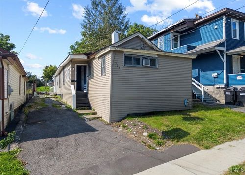 2-505 Carbon St, Syracuse, NY, 13208-2811 | Card Image