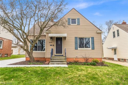 4186 Lambert Rd, South Euclid, OH, 44121-2745 | Card Image