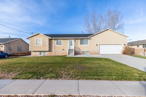 330 W 700 S, Richfield, UT, 84701-2754 | Card Image