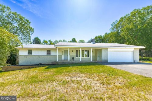 482 W Christine Rd, NOTTINGHAM, PA, 19362-9701 | Card Image