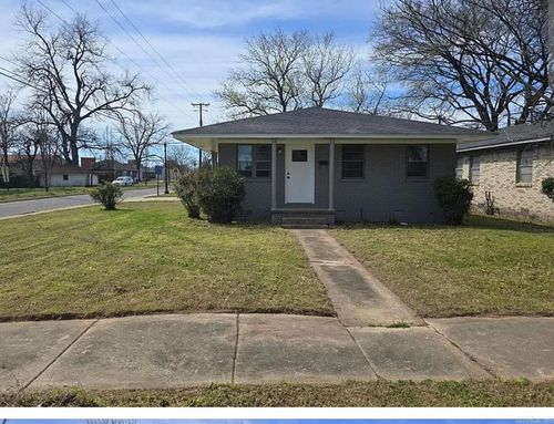 701 Cedar St, North Little Rock, AR, 72114-4851 | Card Image
