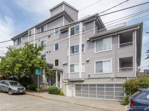 apt-303-1000 Ne 88th St, Seattle, WA, 98115-3050 | Card Image