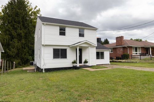 507 Willow Ln, Bridgeport, WV, 26330-1319 | Card Image