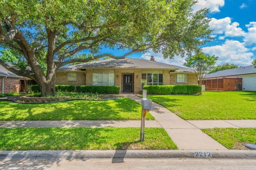 2212 Vickers Dr, Plano, TX, 75075-2053 | Card Image