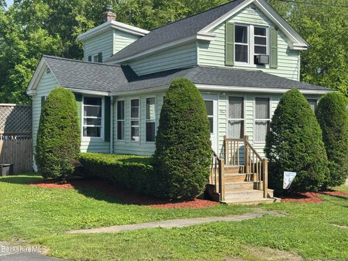 9 Dwight St, Pittsfield, MA, 01201-7311 | Card Image