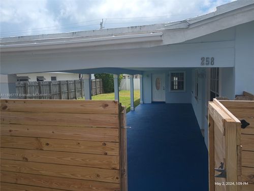 n-258 Neptune Ave, Lauderdale By The Sea, FL, 33308-4445 | Card Image