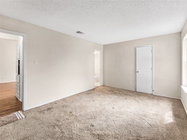 Primary Bedroom | Image 10