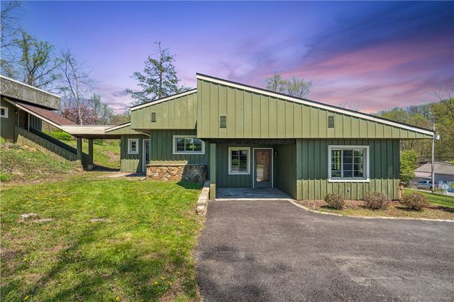 104 Mountain View Hts, House other with 2 bedrooms, 2 bathrooms and 1 parking in Greensburg PA | Image 33