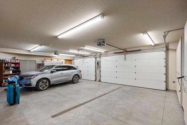 Garage | Image 89