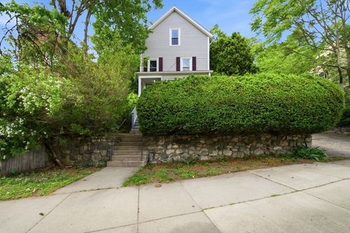 722 Highland Ave, Malden, MA, 02148-1050 | Card Image