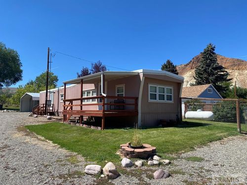 120 E Valley Ave, Challis, ID, 83226 | Card Image