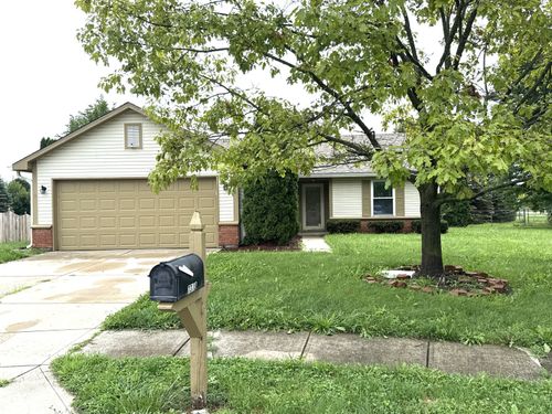 7318 Thornmill Ct, Avon, IN, 46123-7453 | Card Image