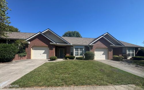 847 Sterchi Park Way, Knoxville, TN, 37912-2841 | Card Image