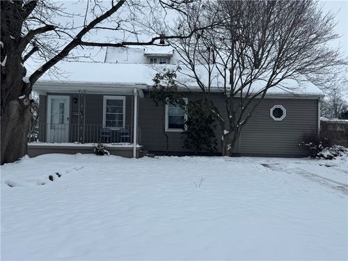 304 Woodland Ave, Grove City, PA, 16127-1822 | Card Image