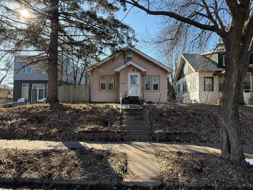 2632 35th Ave S, Minneapolis, MN, 55406-1740 | Card Image