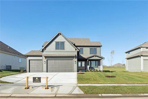 1916 Longview Ct, Kansas City, MO, 64134 | Card Image