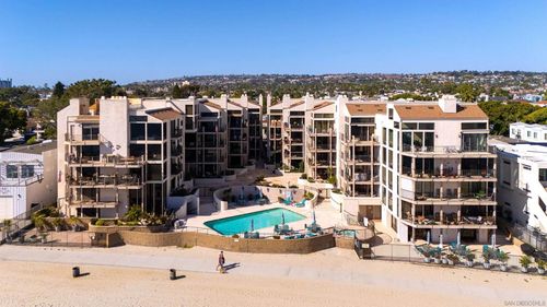 unit-204-1125 Pacific Beach Dr, San Diego, CA, 92109-5153 | Card Image