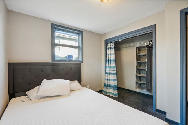 1638 47 Th St Ne, House other with 5 bedrooms, 4 bathrooms and null parking in Cedar Rapids IA | Image 24