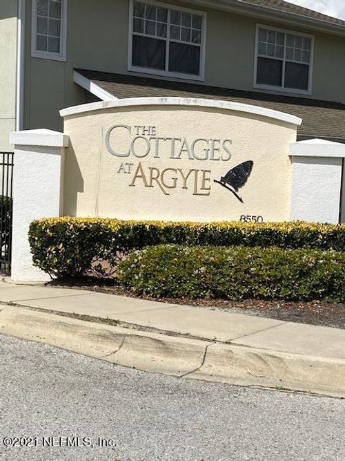 1606-8550 Argyle Business Loop, Jacksonville, FL, 32244-8905 | Card Image