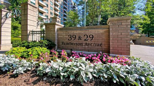 310-39 Pemberton Ave, North York, ON, M2M4L6 | Card Image