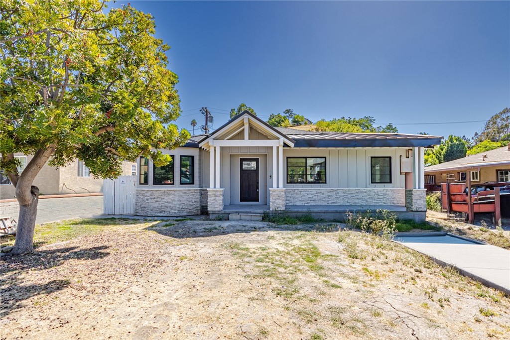 Residential Lease in Los Angeles 5