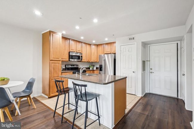 APT-3223 - 3315 Wyndham Cir, Condo with 1 bedrooms, 1 bathrooms and null parking in ALEXANDRIA VA | Image 11