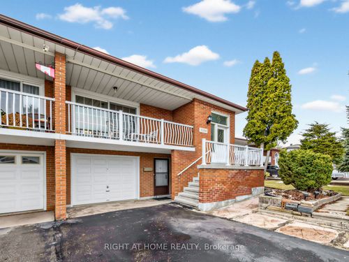3209 Lednier Terrace, Mississauga, ON, L4Y3Z7 | Card Image