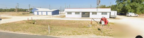 661 New Dallas Hwy, Lacy Lakeview, TX, 76705-1730 | Card Image