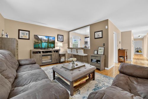 apt-g1-33 Fieldstone Dr, Hartsdale, NY, 10530-1569 | Card Image