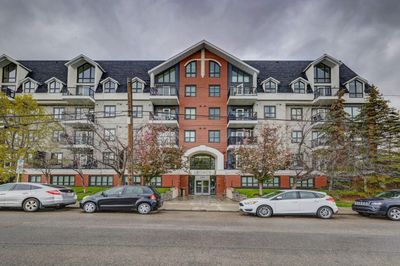 205 - 138 18 Ave Se, Condo with 2 bedrooms, 2 bathrooms and 1 parking in Calgary AB | Image 2