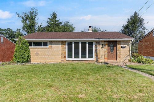 242 Millport Rd, West Mifflin, PA, 15122-2547 | Card Image