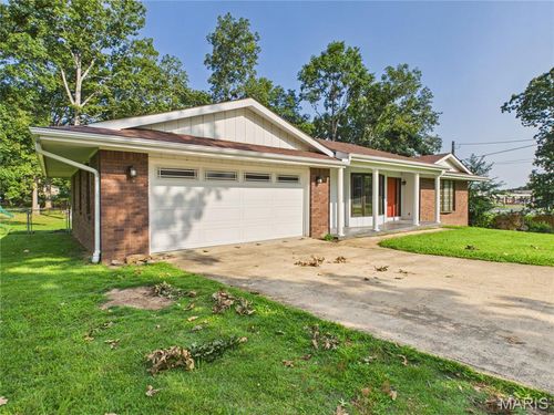 2035 Woodhaven Road, Poplar Bluff, MO, 63901 | Card Image