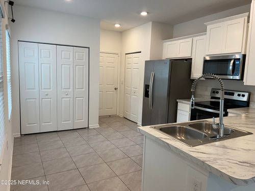 4021 Haymon Ave, Jacksonville, FL, 32220-2877 | Card Image
