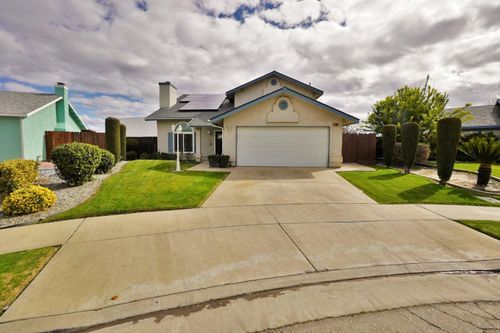 736 Pepper Avenue, Lemoore, CA, 93245 | Card Image