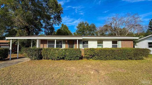 3710 Forest Glen Dr, Pensacola, FL, 32504-7529 | Card Image