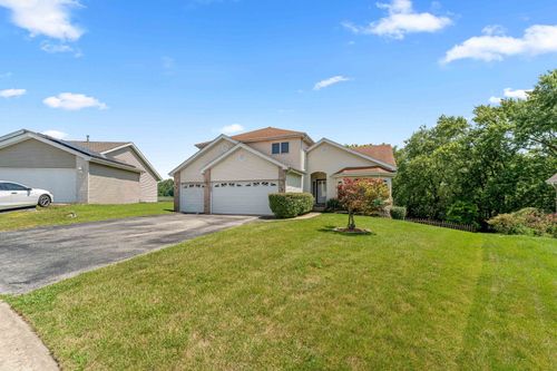230 Lakeview Ct, Steger, IL, 60475-1586 | Card Image