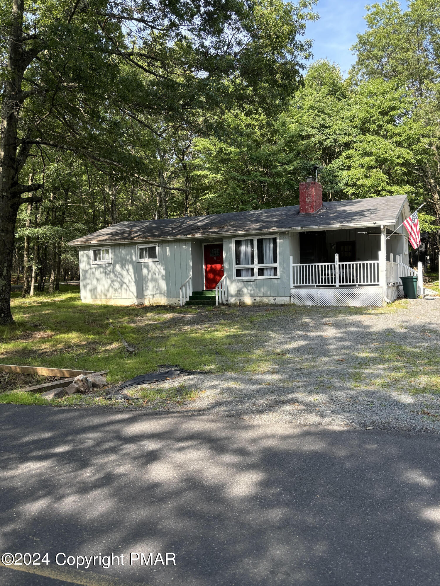 Vista Dr, Albrightsville, PA 18210