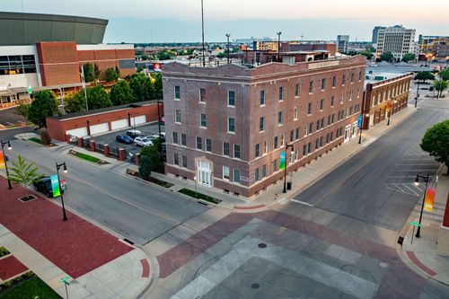 201 S Saint Francis Ave, Wichita, KS, 67202-4538 | Card Image