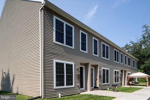 4738 Tuscarora, HARRISBURG, PA, 17110 | Card Image