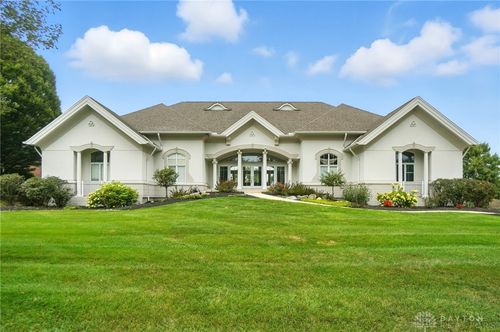 2284 Annandale Pl, Xenia, OH, 45385-9123 | Card Image