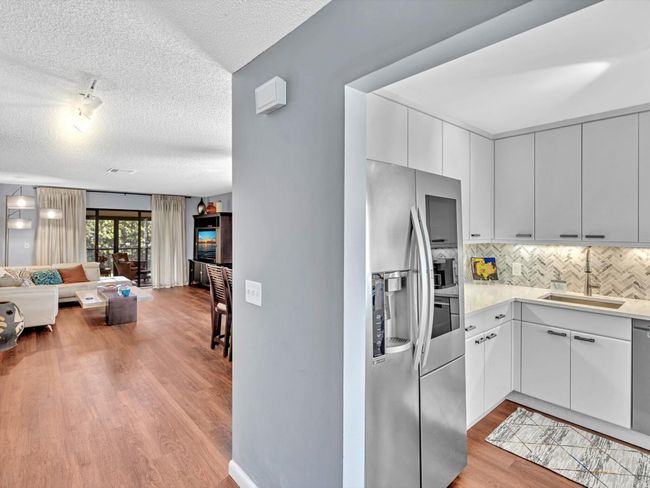 APT-7H - 9199 Pecky Cypress Ln, Condo with 3 bedrooms, 2 bathrooms and null parking in Boca Raton FL | Image 8