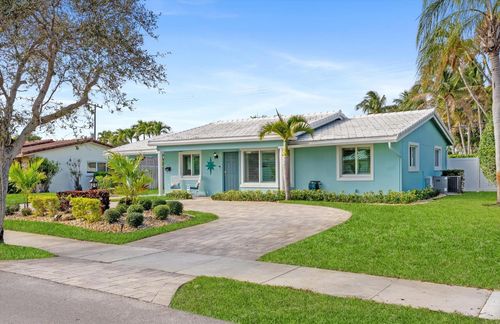 2811 Ne 45th St, Lighthouse Point, FL, 33064-7246 | Card Image