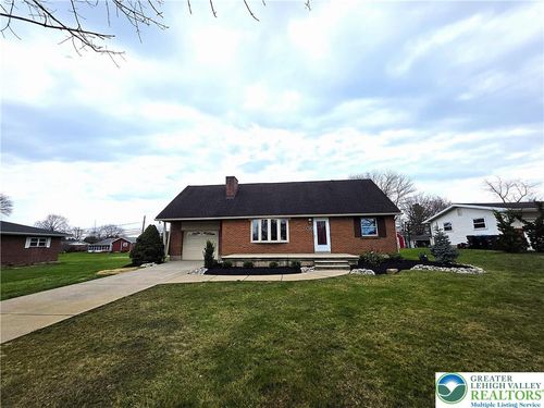 1645 Mark Twain Cir, BETHLEHEM, PA, 18017-1532 | Card Image