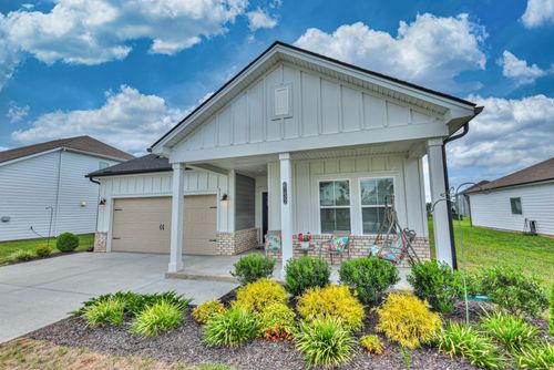 6132 Farm Castle Dr, Rockvale, TN, 37153-2202 | Card Image