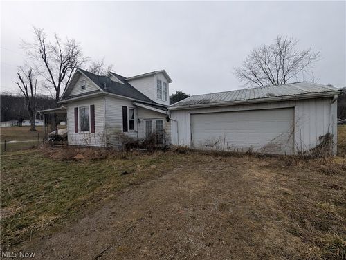 8455 Mckinley St, Crooksville, OH, 43731-9602 | Card Image