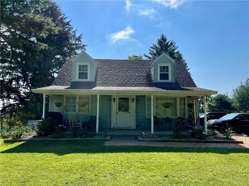 69565 Crescent Rd, Saint Clairsville, OH, 43950-9350 | Card Image