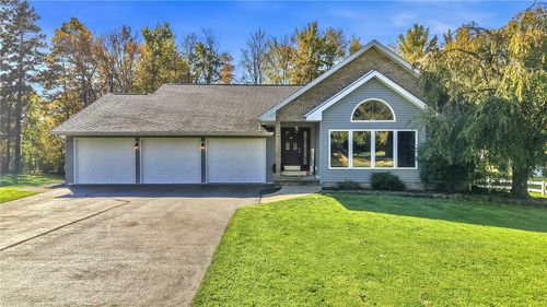 3690 Fran Ln, Hermitage, PA, 16148-6134 | Card Image