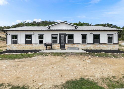 486 Camino Real Rd, Kerrville, TX, 78028 | Card Image